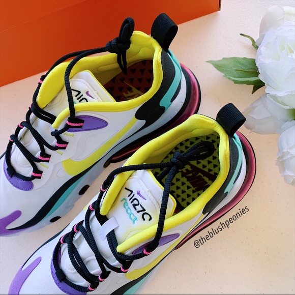 Nike Air Max 270 React NWT - Picture 10 of 11